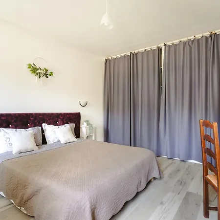 Des Tropiques Casa vacanze Genouille (Charente-Maritime)